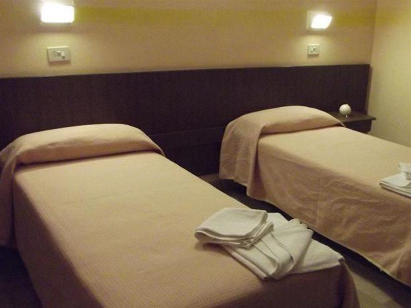 Hotel Annetta ريميني المظهر الخارجي الصورة