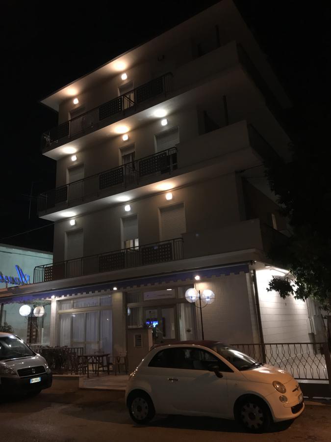 Hotel Annetta ريميني المظهر الخارجي الصورة